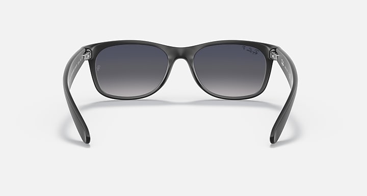 NEW WAYFARER CLASSIC