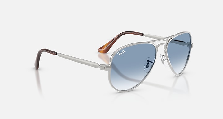 AVIATOR MAX